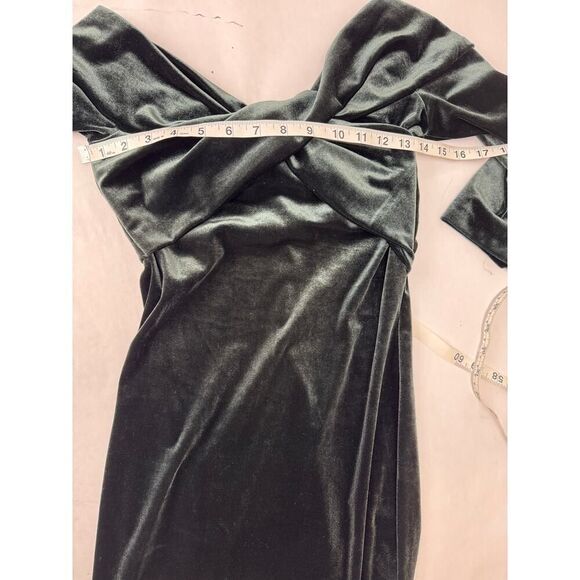 Zara Velvet Dark Green Off Shoulder Dress Midi Body Con - Size XS - Picture 4 of 8